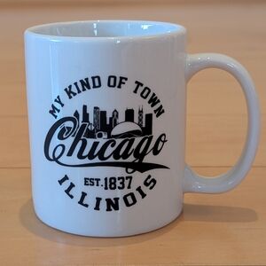 Chicago “My Kind of Town” Coffee Mug, White & Black, Souvenir Mug ☕